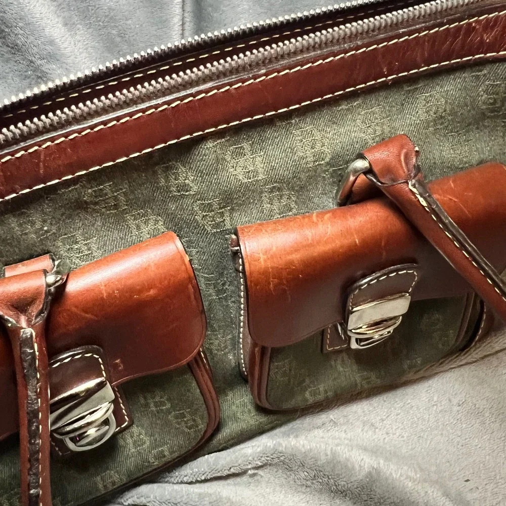 Vintage Dooney Bourke Olive Monogram Satchel Leather Y2K Academia Purse 90's